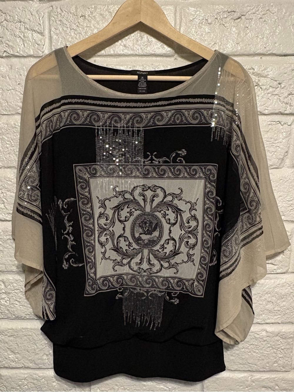 Alfani Black White Sheer Baroque Printed Sequin Flowy Batwing Blouse Top Medium